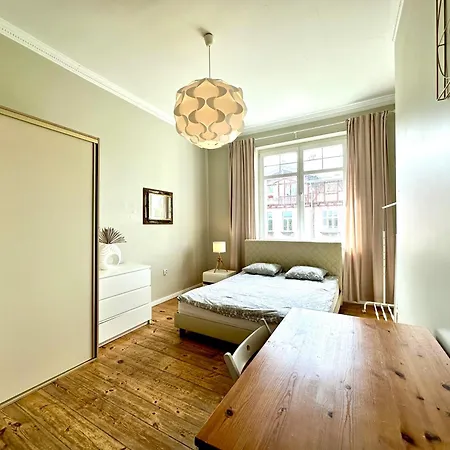 Podjazd 2 Rum i privatbostad Sopot